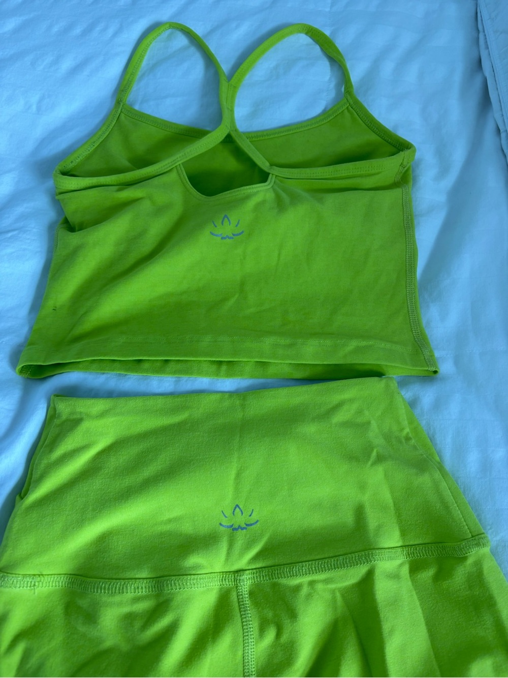 Beyond Yoga Matching Set - Picture 2 of 2